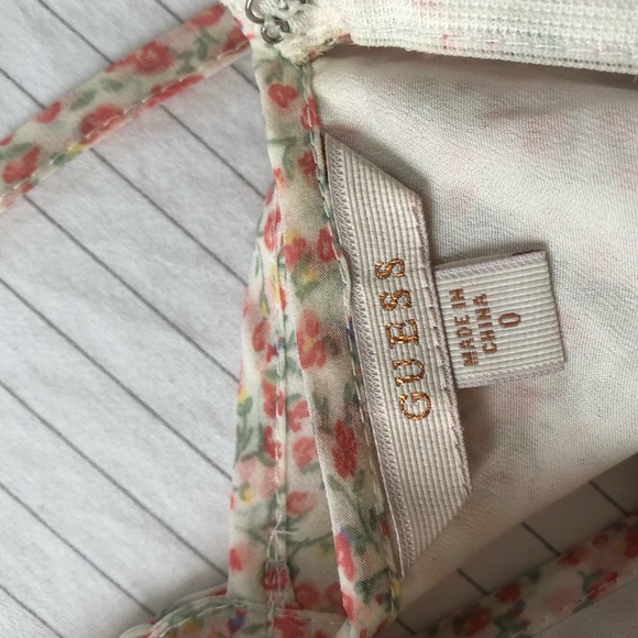 Guess dress pink floral size 0 - Picture 7 of 7
